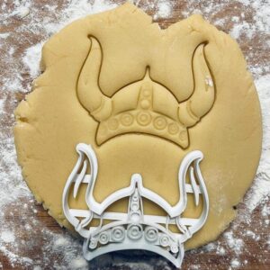 Black Viking Helmet Cookie Cutter Norse Mythology Biscuit Cutter Medieval Birthday Party Pagan Luck Gaelic Nordic Cookie Stamp Pastry Fondant Dough Clay Baking Tool