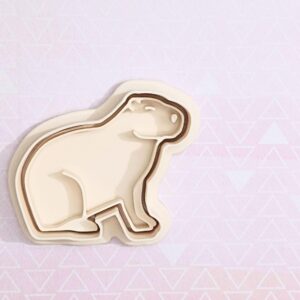 Capybara cookie cutter set for making shortbread cookies fondant biscuits sugar paste cake decorations perfect for animal themed baking jungle parties school crafts and wildlife events
