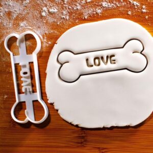 Love Dog Bone Cookie Cutter Cookie for Baking Homemade Pet Treats Dog Lover Gift Idea Bone Shaped Cookie Mold for Pet Owners Healthy Dog Snacks Baking Tool India