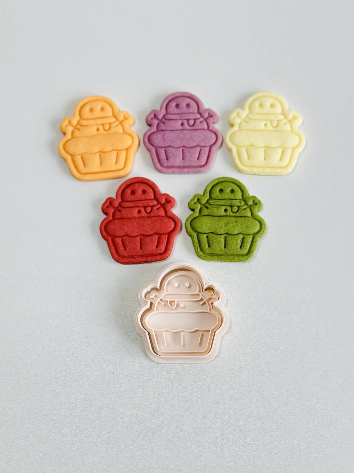 Black Snowman Cupcake Cookie Cutter and Festive Christmas Cookie Stamp Holiday Baking Tool to Create Detailed Snowman Shaped Cookies for Winter Parties Family Baking and Seasonal Treats - Image 3