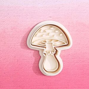 Toadstool Cookie Cutter Set for Making Shortbread Cookies Pastry Sugar Paste Fondant Icing for Homemade Cake Decoration Fairy Garden Theme Baking Tool for Kids Birthdays and Craft