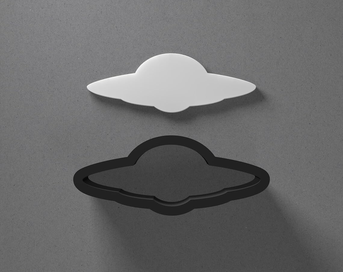 Flying Saucer UFO Aliens Cookie Polymer Clay Cutter with Sharp Tapered Edge for Jewelry Making Mini Studs Pendant Set and Cookie Cutter Versatile Craft Tool for Detailed Sci-Fi