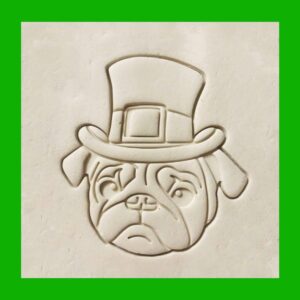 Black St Patricks Day Pug Dog Cookie Cutter Cookie India Shamrock Biscuit Cutter for Dog Lover Baking Lucky Clover Theme Party Treats Irish Holiday Snacks Pet Celebration and Festive