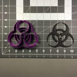 Biohazard Cookie Cutter Black Cookie Hazard Symbol Baking Mold for Science Theme Parties Halloween Decorations Lab Events Unique Cookie Making Fun Crafts Gift for Doctors