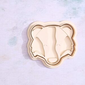 Badger Head Cookie Cutter Set for Animal Shaped CookiesForest Theme Baking Sugar Paste Fondant Cupcake Decoration DIY Crafts Kids Activities Nature Party Favors