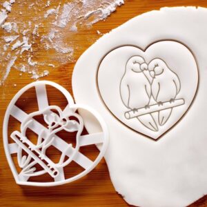 Lovebirds in Heart Cookie Cutter Biscuit Mold Romantic Baking Tool for Valentines Day Wedding Engagement Anniversary Party Favors Couples Treats Love Themed Events and Celebrations