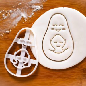 Avocado Mother and Child Cookie Cutter Cookie for Baby Shower Favors Pregnancy Announcement and Birthday Party Baking Perfect Cute Themed Cookies Guacamole (ONLY Avocado Mother and Child)