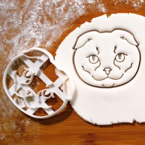 Scottish Fold Cat Cookie Cutter Biscuit Mold for Cute Cat Face Shaped Treats Pet Lover Gifts Feline Theme Baking Cat Party Supplies Adorable Kitten Cookies for Animal Themed Events