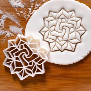 Origami Flower Cookie Cutter Rose Biscuit Mold Botanical Floral Design Fractal Art Inspired Flower Shaped Treats Garden Party Baking Supplies Unique Floral Pattern Cookies Craft Tool