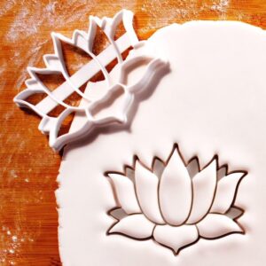 Lotus Flower Cookie Cutter Cookie India for Sacred Lotus Shaped Biscuits, Ideal for Mindfulness Baking, Indian Weddings, Yoga Events, Spiritual Celebrations, and Festive Occasions
