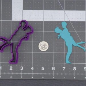 Black Cookie Couple Embracing Cookie Cutter Silhouette for Baking Biscuits Fondant Pancakes Sandwiches and Cake Decorating Romantic Love Theme Cookie Cutter for Weddings Engagements