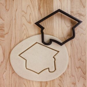 Graduation Cap Mortar Board Cookie Fondant Clay Cutter Set India Cookie Mold for Graduation Celebrations, Party Treats, School Events, Kids Baking Activities, and DIY Themed Crafts