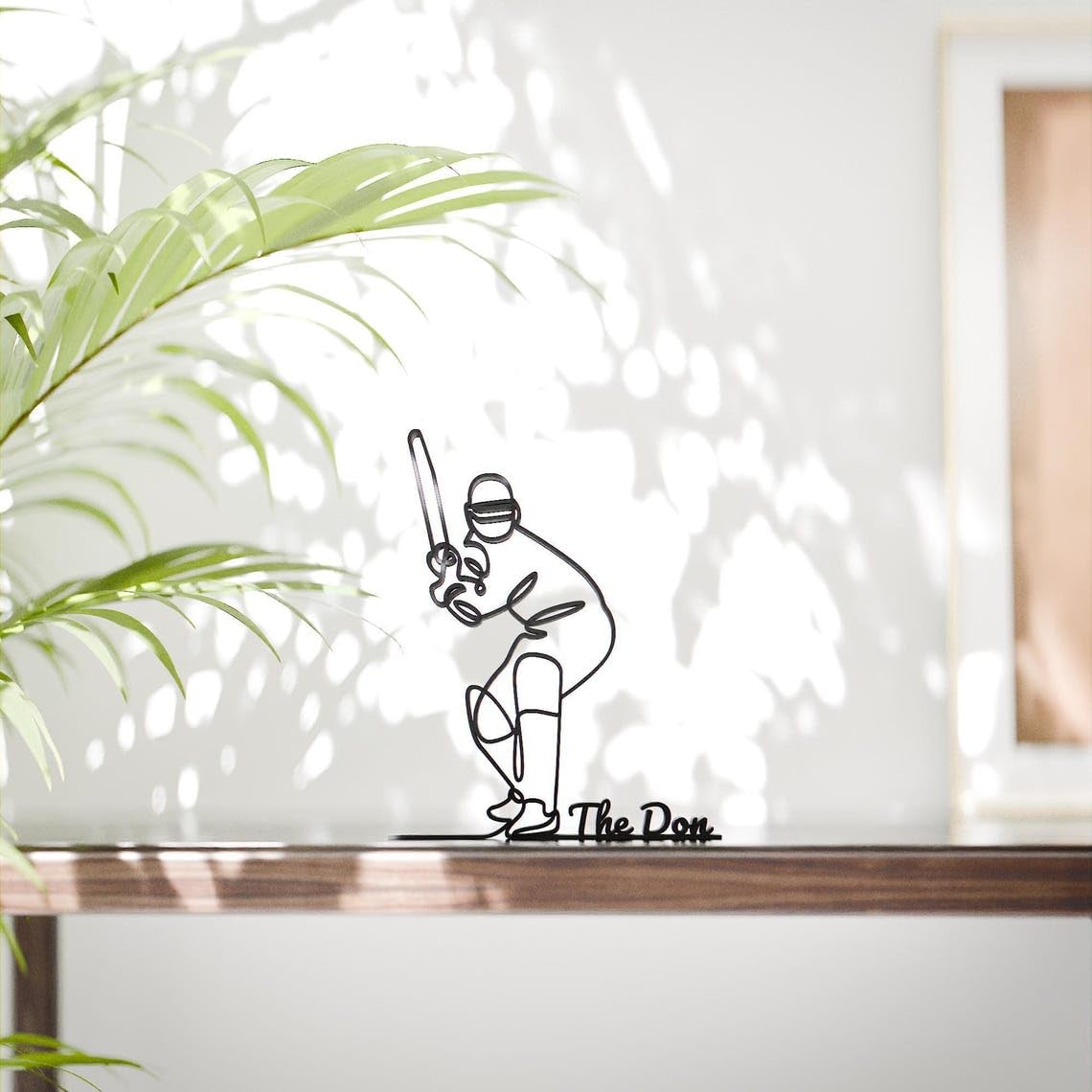 Cricket Player Plastic Minimalist Line Art Sculpture Sports Inspired Home Decor Figure for Desk Shelf Living Room Office Cricket Lover Display Piece - Image 2