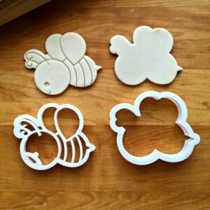 Cookie Set of 2 Bee Cookie Cutters for Baking Biscuits Cake Fondant Decorations Suitable Size Durable Mold Made in India for Bee Lovers, Spring Parties, and Crafting Projects