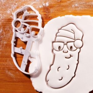 Cookie Christmas Pickle Cookie Cutter with Santa Hat Funny Holiday Tradition Vegetable Biscuit Mold Quirky Gag Gift Geeky Baking Tool Novelty Cookie Making Stocking Filler