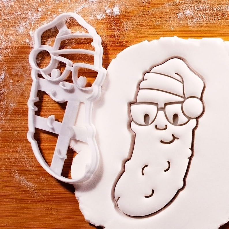 Cookie Christmas Pickle Cookie Cutter with Santa Hat Funny Holiday Tradition Vegetable Biscuit Mold Quirky Gag Gift Geeky Baking Tool Novelty Cookie Making Stocking Filler