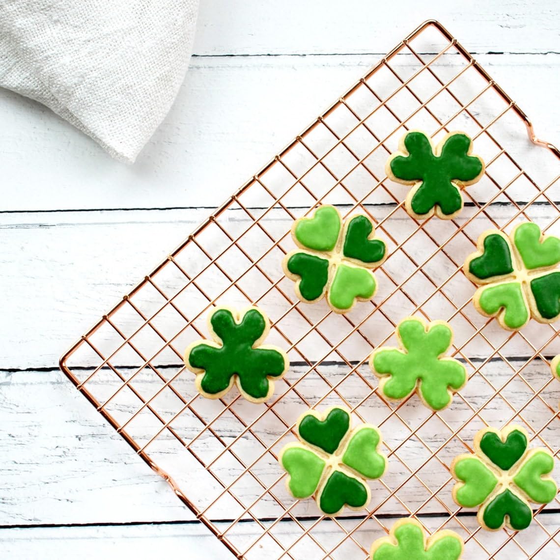 Three Leaf Clover Cookie Cutter for St Patrick Day Biscuit Shamrock Shape Ireland Holy Trinity Seamair Og Lucky Baking Mold for Festival Holiday Dough Craft and Celebration Use (ONLY ONE) - Image 4