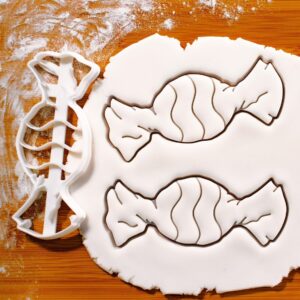 Candy in Wrapper Cookie Cutter Carnival Theme Baking DIY Sweet Shop Birthday Party Favors Celebration Dessert Table Treats Wrapped Candy Biscuits Cookie Decorating Activity (ONLY CANDY WRAPPER