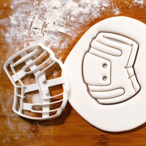 Knee Pad Cookie Cutter Cookie India for Roller Skating Theme Biscuits, Ideal for Skating Party Favors, Skater Birthday Baking, Rink Events, Sports-Themed Cookies and Athletic (ONLY Knee PAD)