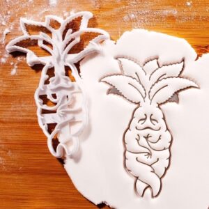 Cookie Shy Mandrake Cookie Cutter Mythical Fantasy herb Shape Halloween Baking Magical Plant Biscuit Fondant Cutter Witchy Party Treats Magical Garden Theme Fantasy herb Crafting (ONLY Shy)