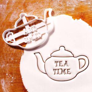 Tea Time Teapot Cookie Cookie Cutter for Whimsical Tea Parties, Bridal Showers, Mother�s Day Celebrations, and Garden Party Treats, Ideal for Creating Charming Teapot-Shaped Biscuits