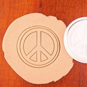 Peace Symbol Black Cookie Cutter Cookie Baking Stamp for Hippie Theme Cookies Spiritual Events Cake Decorations DIY Crafts Unique Gift for Pacifists Kids Birthday Party Baking and Art