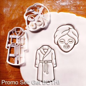 Spa Face Mask With Bathrobe