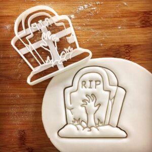 RIP Tombstone Cookie Cutter Cookie with Zombie Hand Design for Halloween Party Treats Baking Fondant Clay Cheese Cutters Perfect Spooky Zombie Snacks Themed Celebrations (ONLY RIP Tombstone)