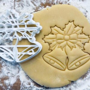 Black Bell Cookie Cutter Mistletoe Christmas Tree Winter Cookie Stamp Pastry Fondant Dough Biscuit Xmas Party Festive Celebration Baking Tool