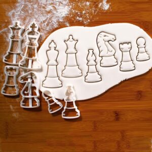 Knight Cookie Cookie Cutter Set Including King Queen Rook Bishop Knight and Pawn Chess Themed Biscuit Fondant Craft Clay Cutters for Game Night Parties Educational Baking (ONLY Knight)