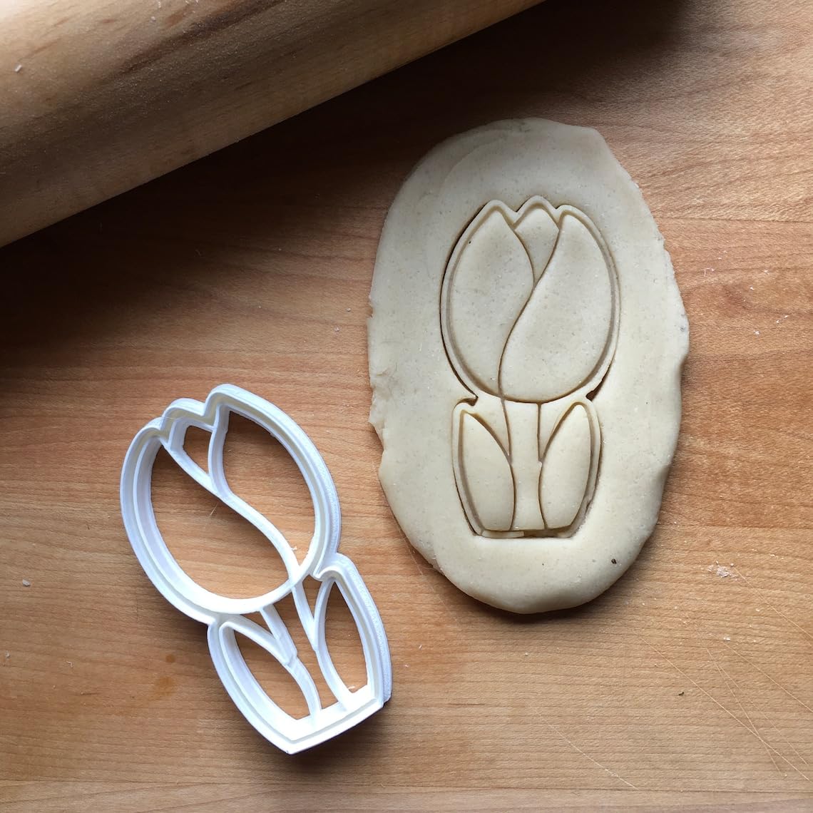 Tulip Cookie Cutter Cookie - Suitable Size - Made in India - Perfect for Baking, Crafting & Decorating - High-Quality Tulip-Shaped Mold for Elegant Cookies, Cakes & Treats - Ideal - Image 2