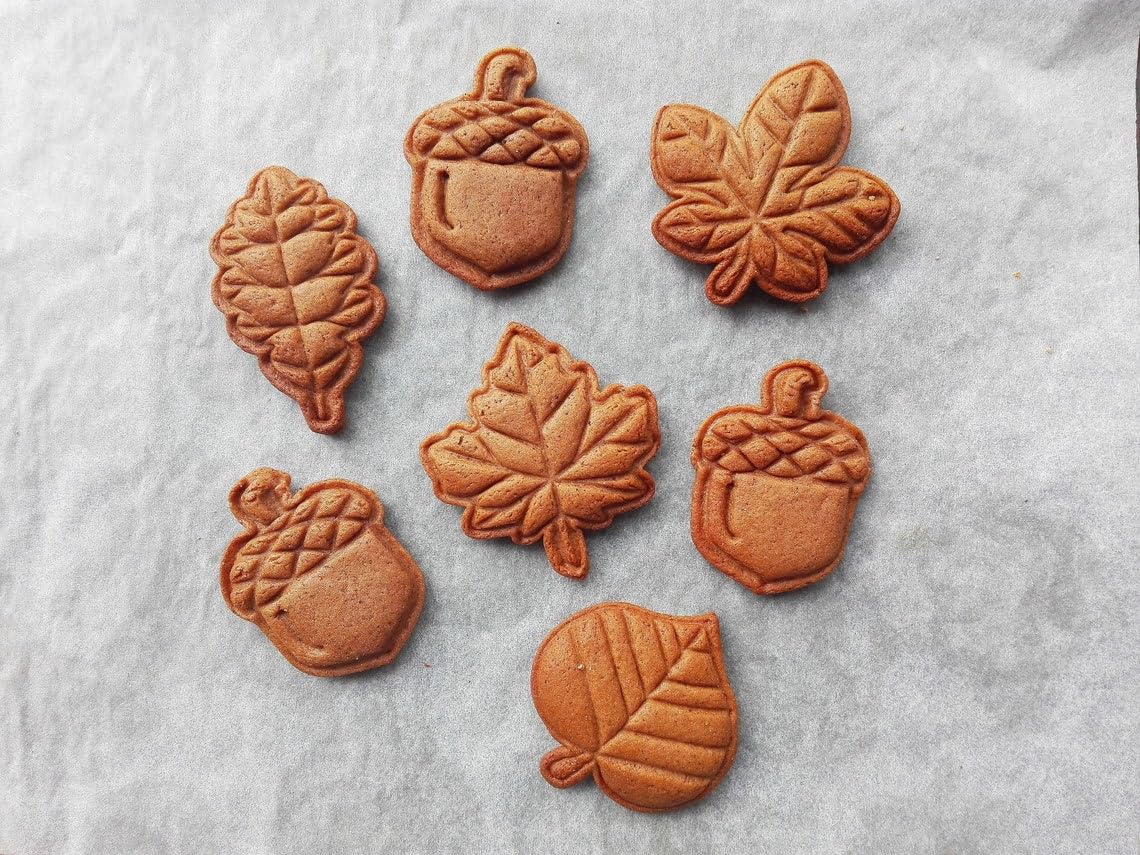 Maple leaf cookie cutter set for making shortbread cookies fondant biscuits sugar paste chocolate treats cupcake toppers cake decoration tools for autumn fall theme baking and parties - Image 6