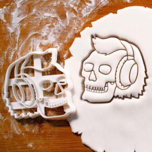 Skull with Headphones and Sunglasses Cookie Cutter Skull Shaped Cookie Cutter Featuring Headphones and Sunglasses Design for Halloween Baking and Themed Party Treat (ONLY SKULL WITH HEADPHONE)