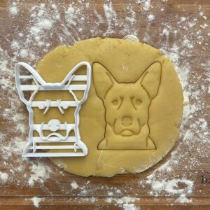 Black Australian Cattle Dog Face Cookie Cutter Dog Biscuit Shape Gift Idea for Dog Lovers Baking Cookies Fondant Polymer Clay Cutter for Handmade Crafts and Cattle Dog Mom Gifts Treats