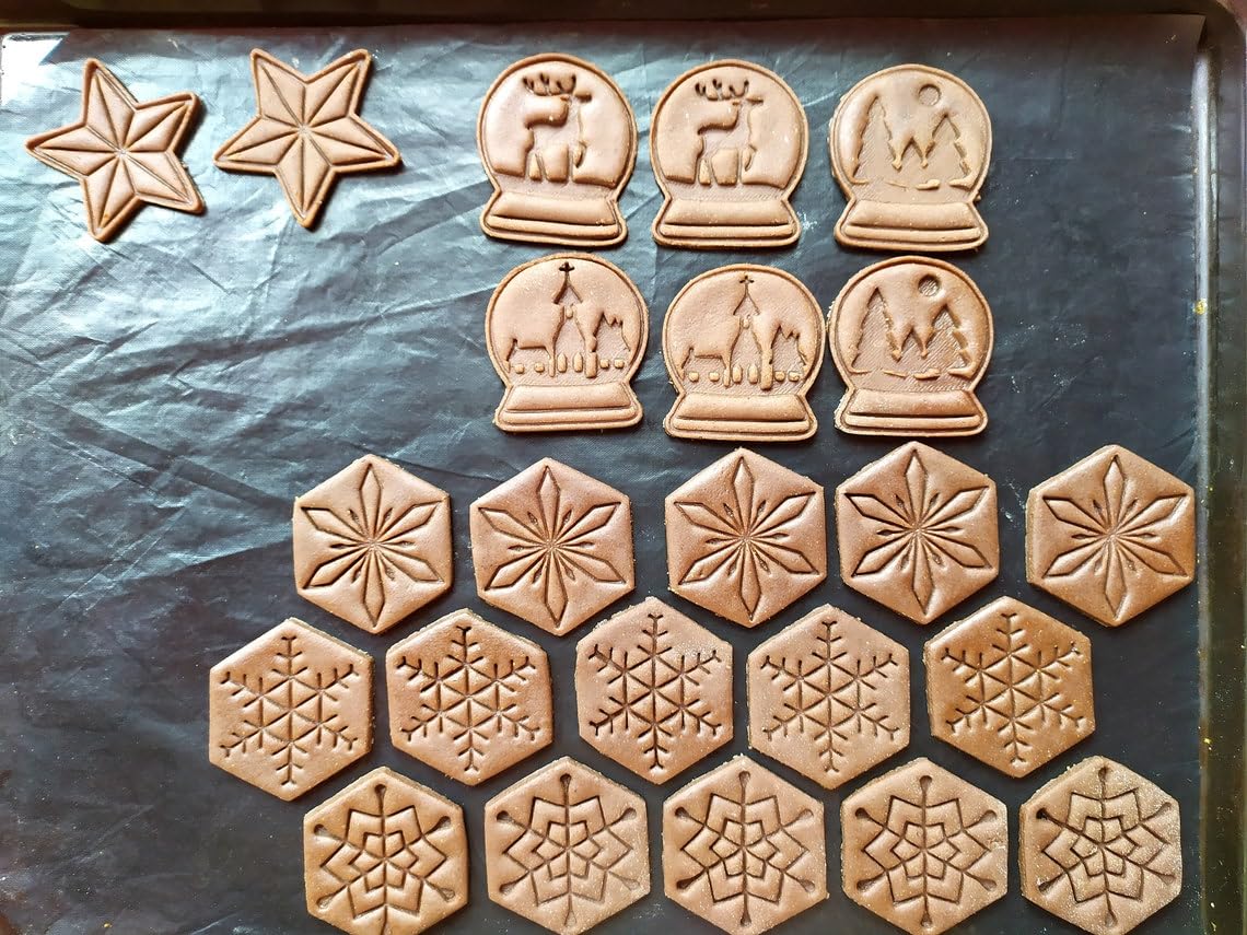 Snowglobes Cookie Cutter Set for Holiday Cookies Winter Baking Christmas Decorations Sugar Paste Cupcake Toppers DIY Gifts Snow Scene Themes Party Favors Kids Crafts and Seasonal - Image 5