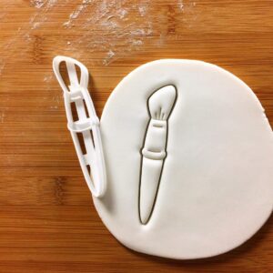 Contour Brush Cookie Cutter for Makeup and Beauty Themed Baking, Salon and Stylist Events, Red Carpet Parties, Hens Celebrations, and Fashion Inspired Treats India Cookie (ONLY CONTOUR BRUSH)