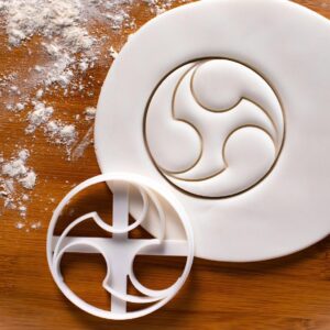 Futatsudomoe Design 2 Cookie Cutter Japanese Tomoe Biscuit Mold Shinto Temple Shrine Symbol Mitsudomoe Yin Yang Interlocked Flames Cosmology Pattern Baking and Crafting Tool Unique (ONLY ONE)