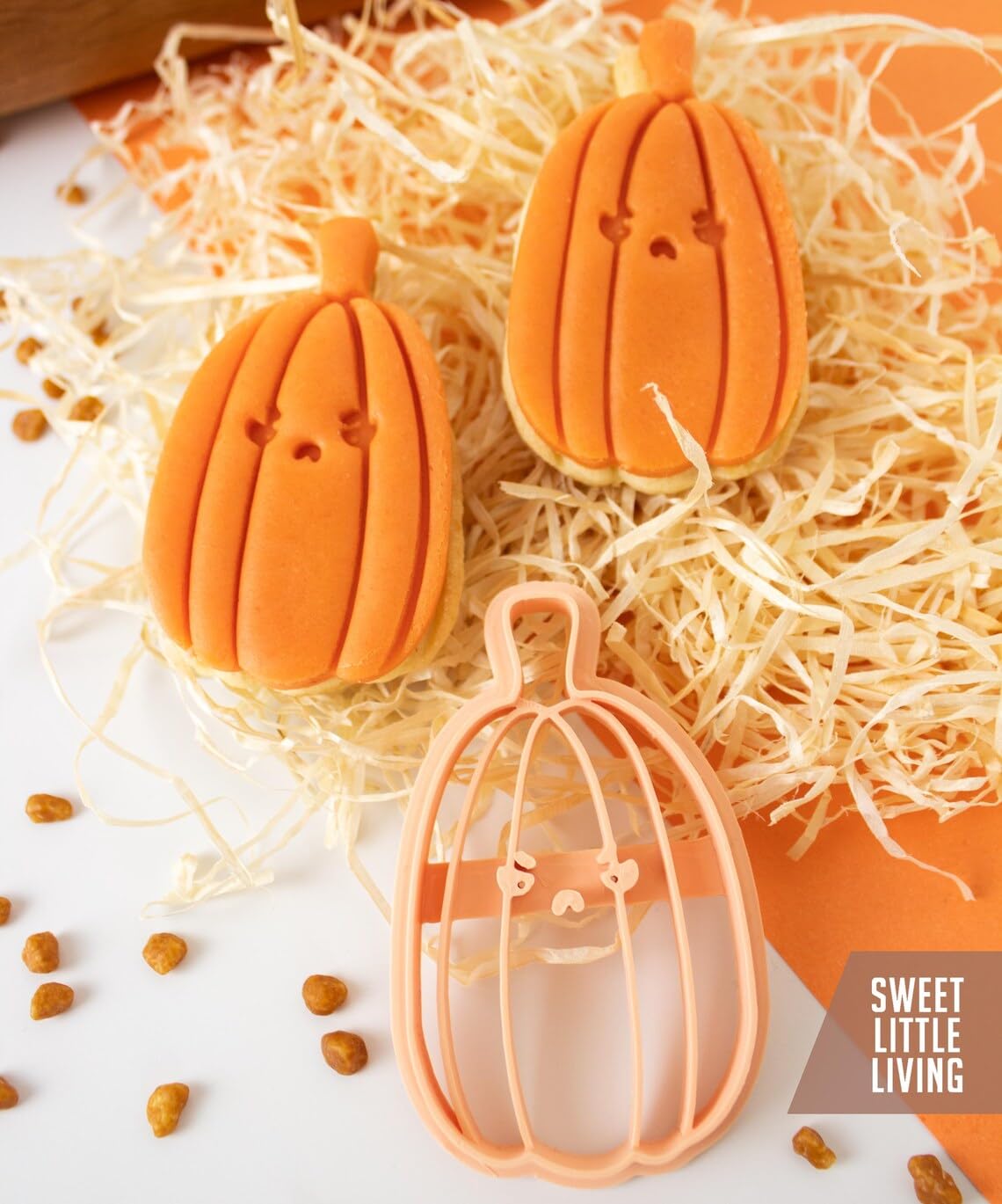 Pumpkin Face Shape Polymer Clay Cutter Design 2 Cookie Fondant Biscuit Cutter Sharp Tapered Edge Tool for Earrings Jewelry Making Halloween Autumn Theme Cupcake Decoration Baking Craft - Image 2