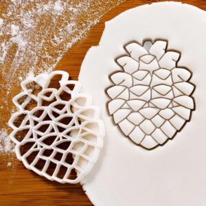 Monterey Pine Cone Cookie Cookie Cutter for Christmas Party Biscuits Ornaments Wreath Decorations Holiday Baking Tool Perfect Festive Winter Xmas Celebrations and Crafts (ONLY Monterey Pine)