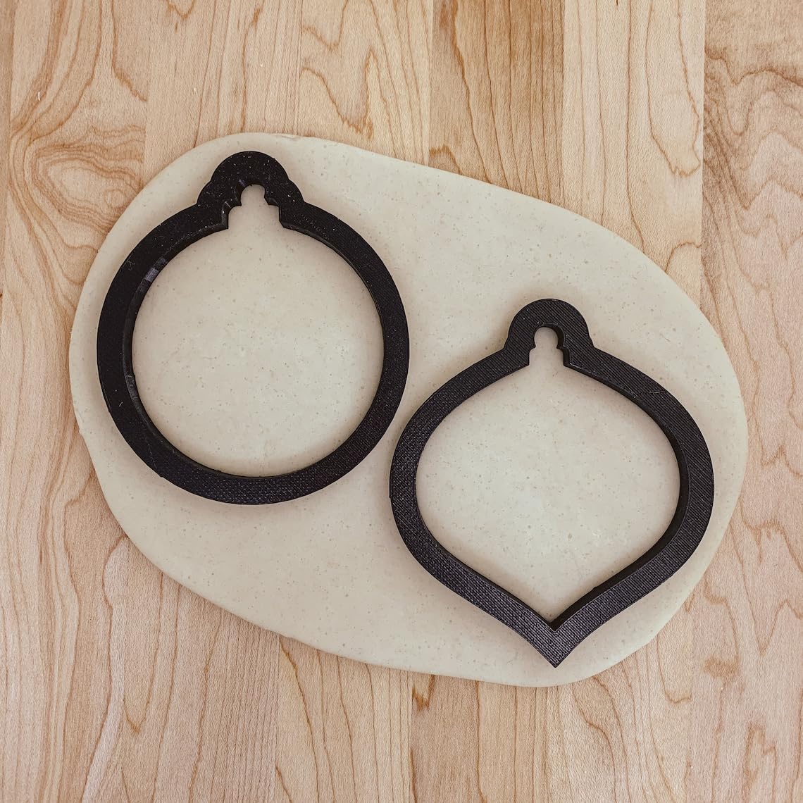 Christmas Holiday Ornament Outline Cookie Cutter Set India Cookie Molds for Shaping Festive Ornament Cookies Fondant Clay Decorations Perfect for Holiday Baking, Parties, and Seasonal - Image 2