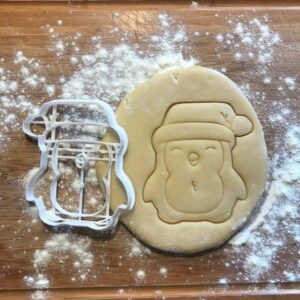 Black Winter Penguin Cookie Cutter for Christmas Cookies Winter Baking Happy Holidays Cute Kawaii Xmas Biscuit Fondant Clay Cutter Christmas Gift for Mom Festive Home Baking