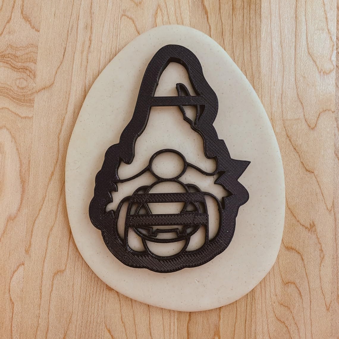 Gnome with Pumpkin Cookie Cutter India Cookie Mold for Shaping Unique Halloween and Fall-Themed Cookies Fondant Clay Decorations Perfect for Seasonal Baking, Crafts, and Festive - Image 3