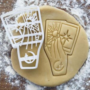 Black Tarot Card Cookie Cutter Major Arcana Magic Witchcraft Wicca Occult Sun Star Oracle Pastry Fondant Dough Biscuit Clay Stamp DIY Baking and Creative Treats