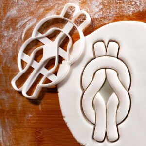 Square Knot Cookie Cutter Cookie India Outdoor Enthusiasts Campers Fishers Climbers Scouts Baking Tool Biscuit Cutter Perfect Shape for Adventure Themed Cookies Party Snacks (ONLY SQUARE KNOT