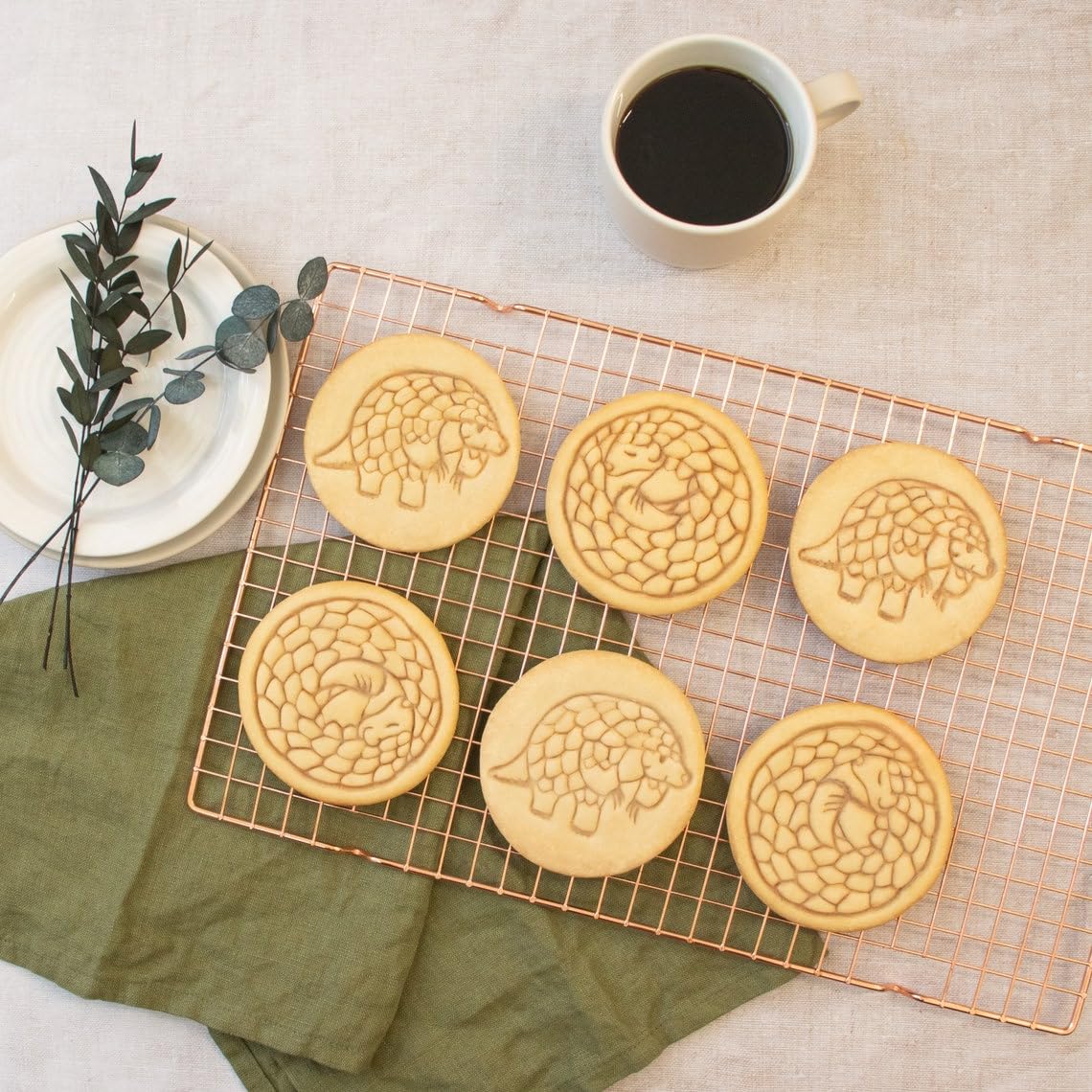 Cookie Sleeping Pangolin Design 2 Cookie Cutter Endangered Scaly Anteater Pholidota Animal Biscuit Fondant Dough Cutter Conservation Wildlife Kawaii Birthday Party Baking Tool (ONLY DESIGN 2) - Image 4