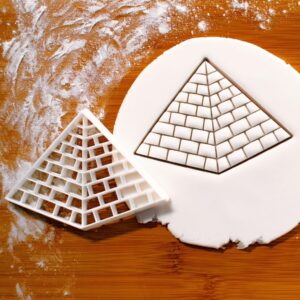 Great Pyramid of Giza Cookie Cutter Cookie Egyptian Monolith Statue Biscuit Cutter Ancient Egypt Pharaoh Khafre Lion Human Head Pyramid Themed Baking Tool India (ONLY Pyramid)