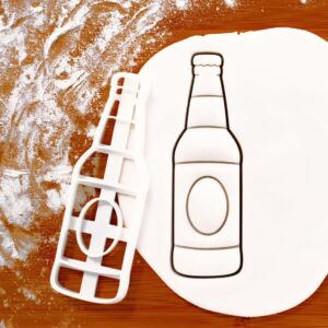 Beer bottle shape cookie cutter baking biscuits party treats drink themed events brewery decorations pub celebrations beerfest snacks beverage shaped fondant dough cutting tool (ONLY BOTTLE)