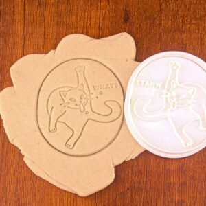 Cat Licking Itself Black Cookie Cutter Cookie Feline Biscuit Mold for Cat Lovers Unique Kitchen Tool for Animal Themed Parties Baking Cookies Gift Ideas for Pet Owners and Cat