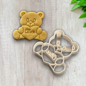 Personalized bear shaped cookie cutter with custom name for kids birthday treats animal theme desserts bakery biscuits India cookie fondant cutter for Elace pastry shop gifts