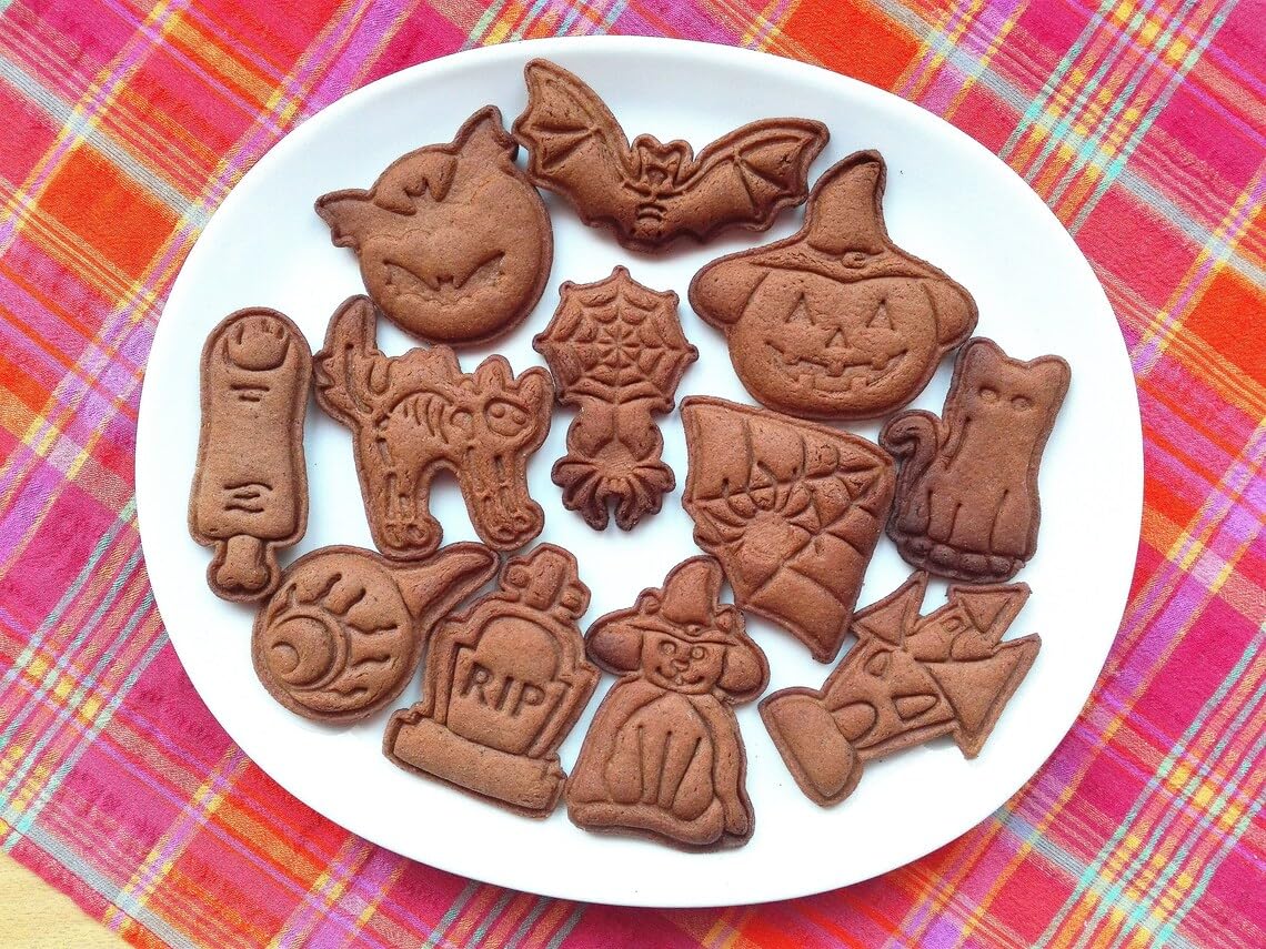 Eye cookie cutter set for baking eyeball shaped sugar cookies fondant cupcake toppers Halloween party decor spooky treats science theme cake decoration craft and baking kitchen tool - Image 5